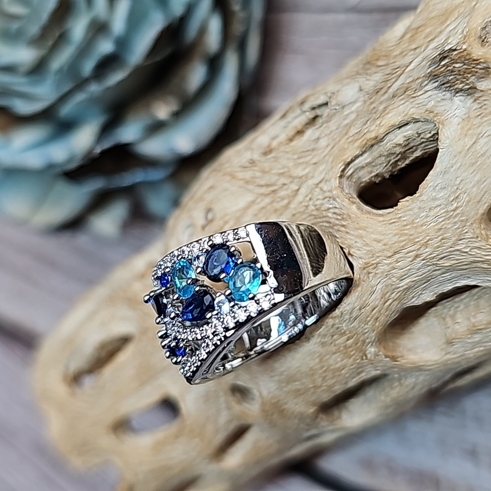 NIB PLATINUM PLATED CREATED SAPPHIRE AQUAMARINE ZIRCON FASHION RING - Picture 4 of 16